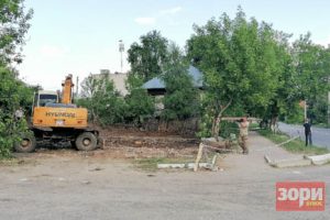 В Добрянке снесли  аварийный дом