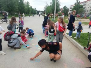 В Добрянке отметили День незабудки