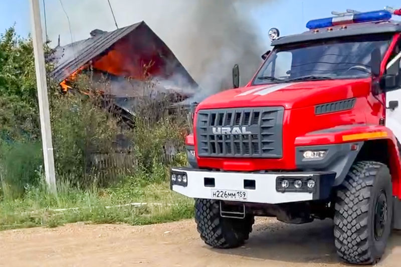 В Добрянке от пожара взорвался газ