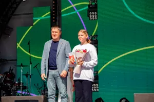 Паспорт из рук губернатора