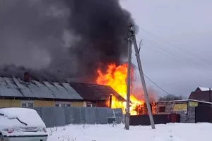 Погорельцам нужна помощь