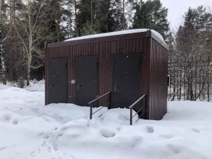 Туалет или памятник?