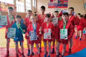 Медали полазненских самбистов