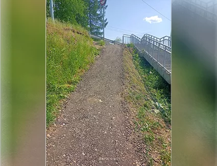 «Хотя бы такой пандус будет»