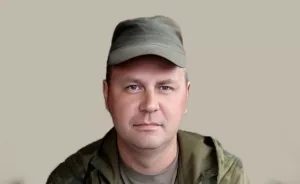 Простились с бойцами