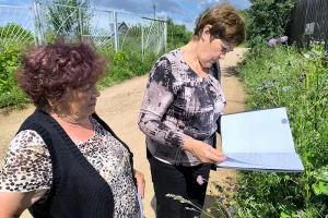 По бездорожью, зато с газом