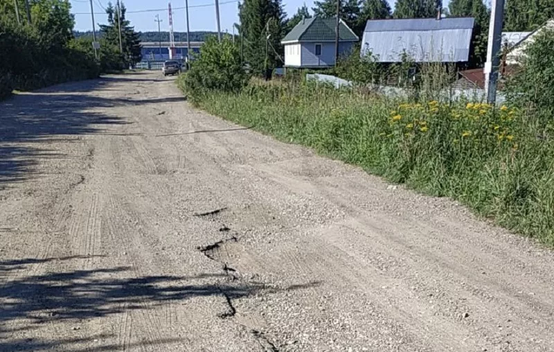 Асфальта не хватило?