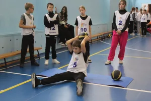 Сельские школьники соревновались