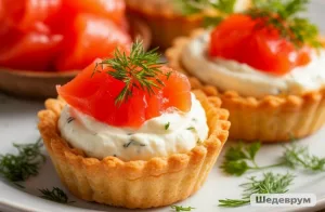 К празднику: тарталетки с лососем и авокадо