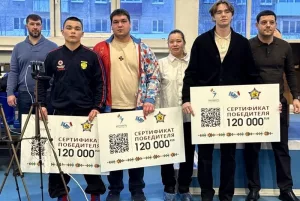 Стипендиат по самбо из Полазны