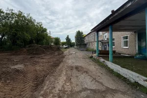 В Полазне началось благоустройство сквера